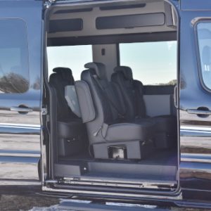 ford_transit_limo_small_feat2